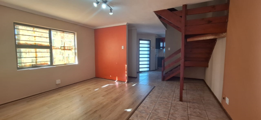 3 Bedroom Property for Sale in Wetton Western Cape